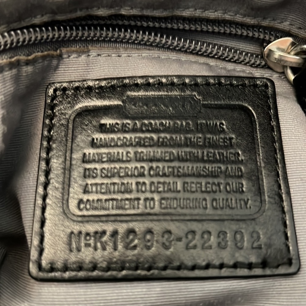Coach Vintage Shoulder Bag with Signature C's in Light Gray and Black - Picture 10 of 11